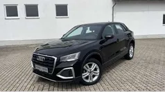 Brillantschwarz Gebraucht 2024 Audi Q2 Advanced SUV | 29.890 € (Fairer Preis)