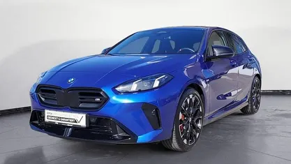 Gebraucht BMW M135 M Sport 300 PS (220 kW) 2025 Blau Kleinwagen