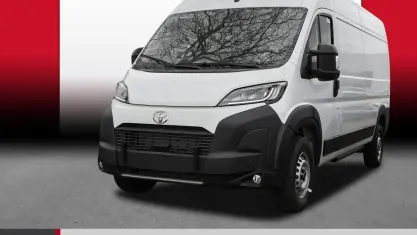 Gebraucht Toyota Proace 205 kW (279 PS) 2024 Icy white Van / Kleinbus