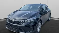 Schwarz Gebraucht 2024 Renault Clio V Evolution Limousine | 15.590 € (Superpreis)
