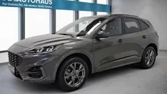 Grau Gebraucht 2022 Ford Kuga ST-Line SUV | 27.430 € (Fairer Preis)