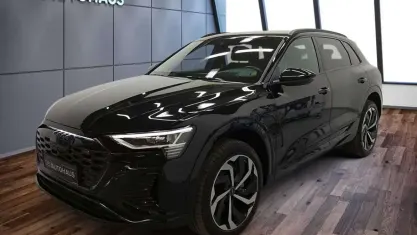 Brugt Audi Q8 e-tron S-Line 300 kW (408 HK) 2024 Sort SUV