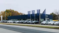 Grau Gebraucht 2023 Peugeot 2008 Active SUV | 18.485 € (Fairer Preis)