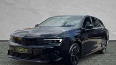 Lackierung schwarz perla nera/typ aussenverkleidung metallic perlmutt Gebraucht 2024 Opel Astra GS Line Kombi | 27.480 € (Fairer Preis)