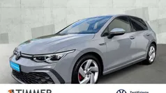 Grau Gebraucht 2022 VW Golf VIII GTD Limousine | 31.780 € (Fairer Preis)