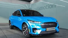 Blau Gebraucht 2022 Ford Mustang Mach-E GT SUV | 43.750 € (Fairer Preis)