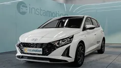 Weiß Gebraucht 2024 Hyundai i20 Trend Limousine | 20.290 € (Fairer Preis)
