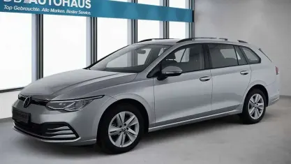 Brugt VW Golf VIII Life 116 HK (85 kW) 2023 Sølv Stationcar