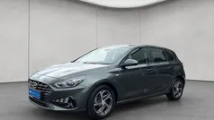 Grau Gebraucht 2023 Hyundai i30 Select Limousine | 16.880 € (Guter Preis)