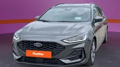 Grau Gebraucht 2024 Ford Focus ST-Line Kombi | 20.860 € (Superpreis)