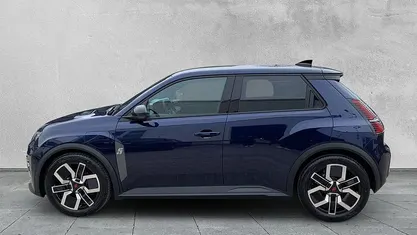 Gebraucht 2025 Renault R5 Urban Kleinwagen | 26.490 € (Guter Preis)