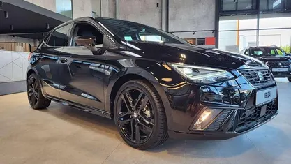 Midnight schwarz Neu 2025 Seat Ibiza Black Edition Kleinwagen | 26.670 € (Fairer Preis)