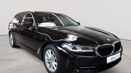 Gebraucht BMW 530 Sport Line 286 PS (210 kW) 2024 Schwarz uni Kombi