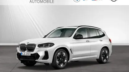 Gebraucht BMW iX3 M Sport 210 kW (286 PS) 2023 Mineralweiss metallic SUV