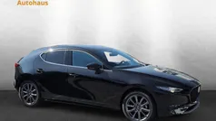 Gebraucht 2025 Mazda 3 Exclusive-Line Limousine | 31.480 € (Fairer Preis)