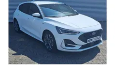 Gebraucht 2024 Ford Focus ST-Line X Limousine | 26.489 € (Superpreis)