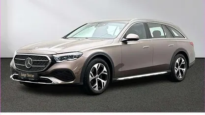 Gebraucht Mercedes E220 All-Terrain Avantgarde 197 PS (144 kW) 2025 Braun Kombi