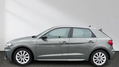 Gebraucht Audi A1 Sportback S-Line 110 PS (80 kW) 2023 Chronosgrau metallic Kleinwagen