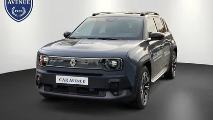 Grau Gebraucht 2025 Renault 4 E-Tech Iconic SUV | 35.980 € (Fairer Preis)