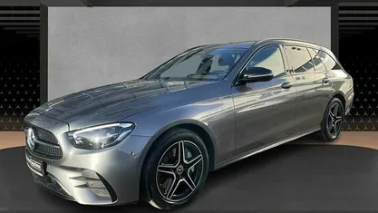 Gebraucht Mercedes E300 AMG 211 PS (155 kW) 2022 Limousine
