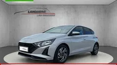 Grau Neu 2025 Hyundai i20 Limousine | 17.560 € (Guter Preis)