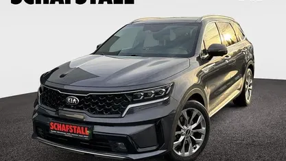 Grau (platinum graphite) Gebraucht 2021 Kia Sorento Platinum SUV | 31.879 € (Guter Preis)
