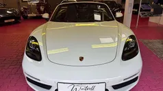 Weiß Gebraucht 2022 Porsche 718 Boxster Cabrio | 59.900 € (Superpreis)