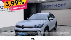 Weiss Gebraucht 2024 VW Tiguan Basis SUV | 37.443 € (Fairer Preis)