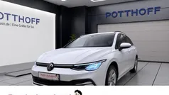 Gebraucht 2023 VW Golf VIII Life Kombi | 21.077 € (Fairer Preis)
