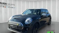 Schwarz Gebraucht 2020 Mini Cooper SE Kleinwagen | 18.490 € (Etwas zu teuer)