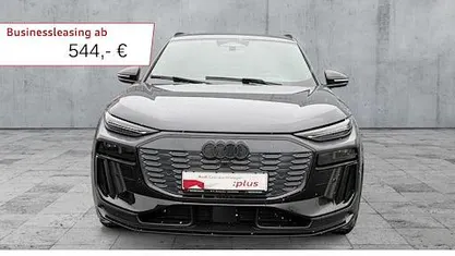 Gebraucht Audi Q6 e-tron Advanced Plus 285 kW (388 PS) 2025 Grau SUV