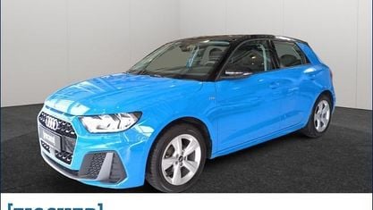 Używany Audi A1 Sportback S-Line 95 KM (69 kW) 2022 Niebieski Hatchback