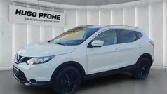 Weiß Gebraucht 2017 Nissan Qashqai N-Connecta SUV | 14.190 € (Fairer Preis)