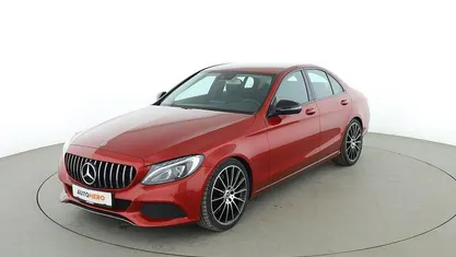 Gebraucht Mercedes C300 Avantgarde 245 PS (180 kW) 2018 Rot Limousine