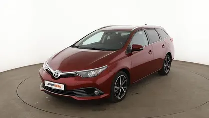 Gebraucht Toyota Auris Touring Sports Edition-S 116 PS (85 kW) 2018 Rot Kombi