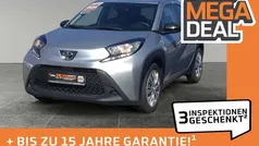 Silber Gebraucht 2023 Toyota Aygo Kleinwagen | 12.980 € (Guter Preis)