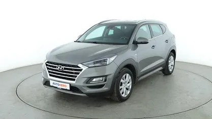 Grau Gebraucht 2020 Hyundai Tucson Style SUV | 21.360 € (Fairer Preis)