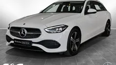 Unilack polarweiß Gebraucht 2024 Mercedes C180 Avantgarde Kombi | 35.280 € (Fairer Preis)