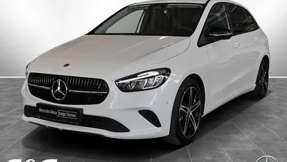 Usata Mercedes B200 Night 163 CV (119 kW) 2025 Bianco Monovolume