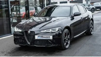 Neu Alfa Romeo Giulia Premium 280 PS (205 kW) 2025 Grau Limousine