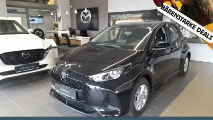 Begagnad Mazda 2 Center-Line 116 HK (85 kW) 2024 Svart Halvkombi