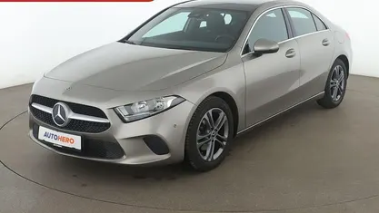 Gebraucht 2020 Mercedes A180 Progressive Limousine | 22.920 € (Fairer Preis)