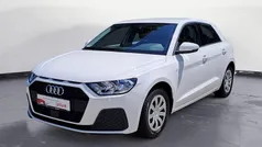 Weiß Gebraucht 2021 Audi A1 Sportback Design Kleinwagen | 17.390 € (Fairer Preis)