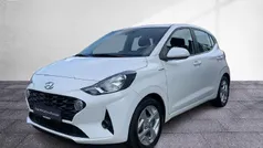 Atlas white / sol Gebraucht 2023 Hyundai i10 Trend Kleinwagen | 14.389 € (Guter Preis)