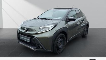 Gebraucht Toyota Aygo X X-plore 72 PS (52 kW) 2022 Schwarz SUV