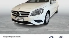 Weiß Gebraucht 2015 Mercedes A180 Limousine | 16.900 € (Fairer Preis)