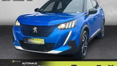 Blau/typ aussenverkleidung met Gebraucht 2023 Peugeot e-2008 GT SUV | 22.990 € (Fairer Preis)