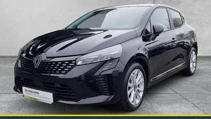 Schwarz Gebraucht 2024 Renault Clio V Evolution Limousine | 16.890 € (Fairer Preis)