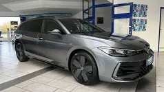 Grau Neu 2025 VW Passat R-line Kombi | 49.890 € (Guter Preis)