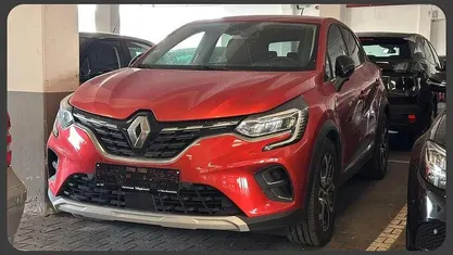 Gebraucht Renault Captur Intens 158 PS (116 kW) 2021 Rot SUV